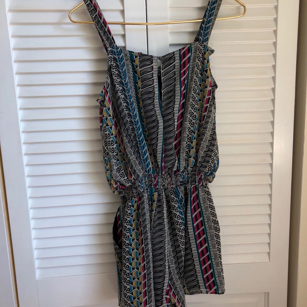 ⭐️ROMPER⭐️ - Picture 2 of 4